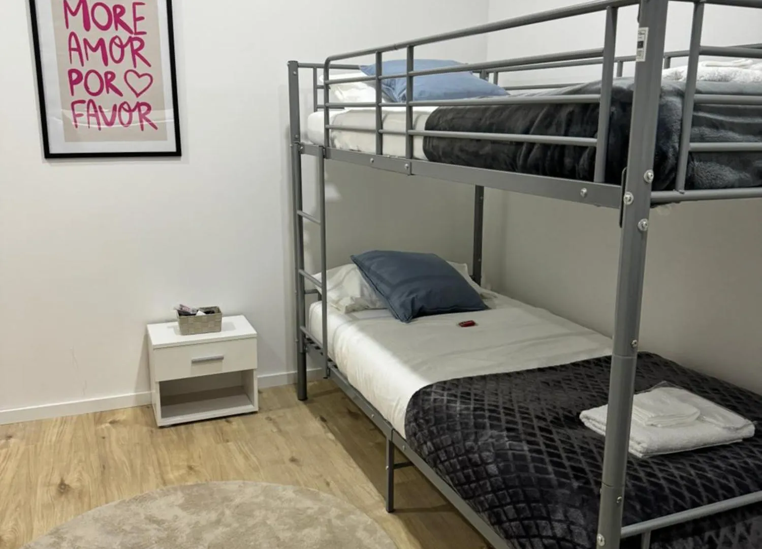 Kwatera prywatna Heaven Homes - Privatzimmer Mit Bad Im Herzen Von Duesseldorf
